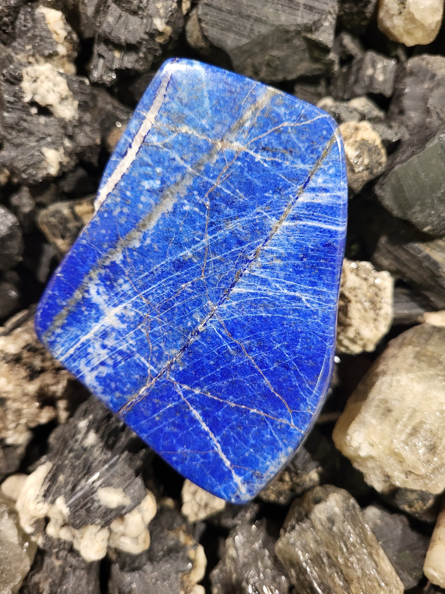 Lapis lazuli polished