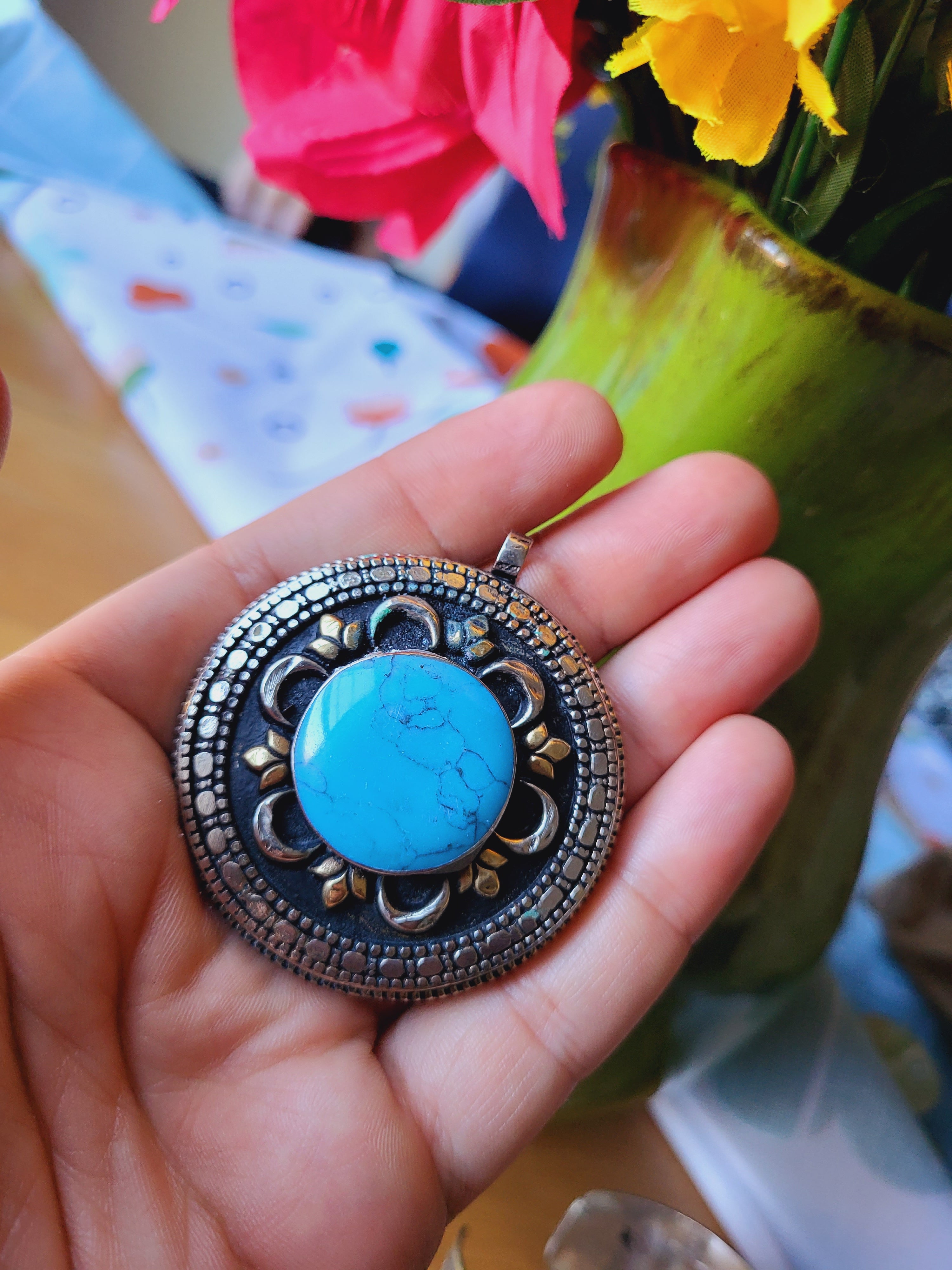 TURQUOISE PENDENT VINTAGE shops CIRCLE