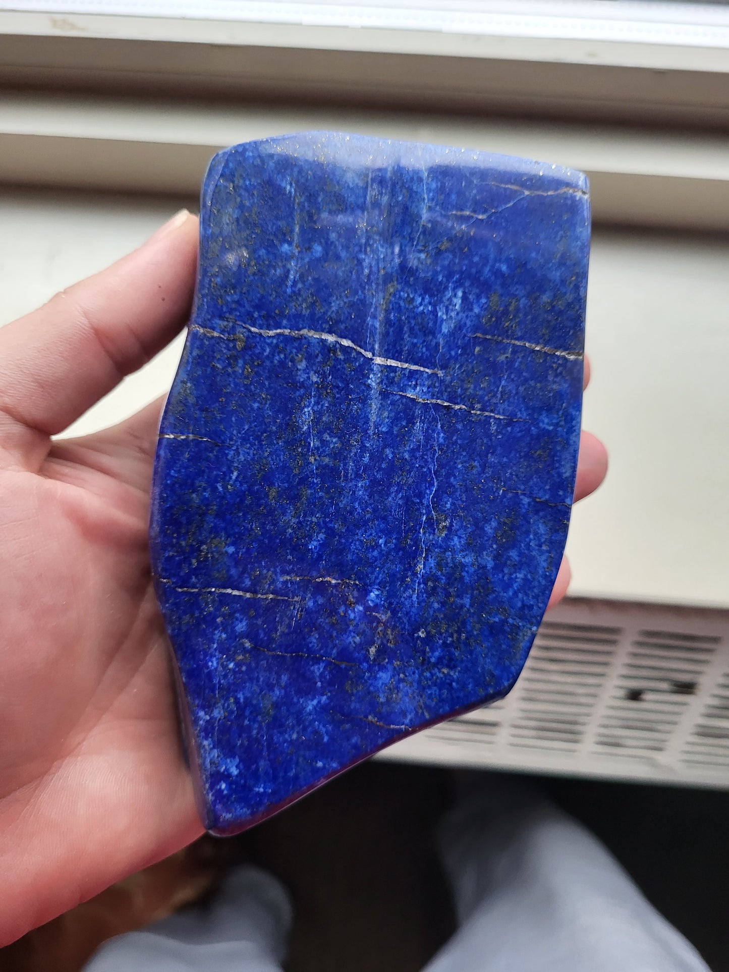 Lapis lazuli polished precious large peace